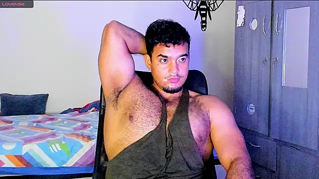 Big furry bear13 online show from January 2025 09:17:01 AM