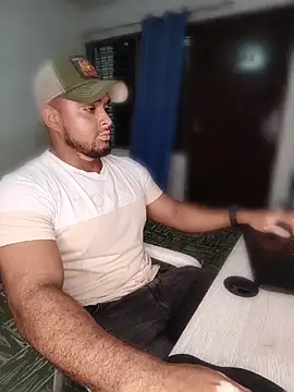 Big furry bear13 online show from May 2026 09:06:02 AM