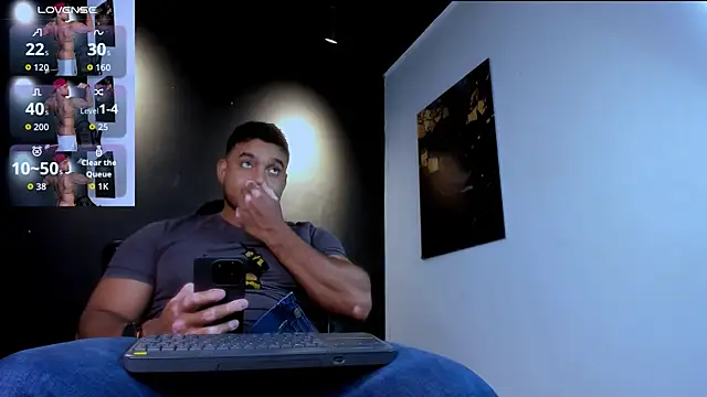 Big furry bear13 online show from April 2026 06:15:02 AM