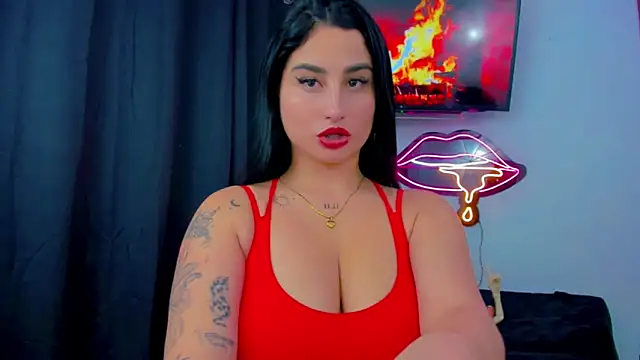 sunshine uwu22 online show from April 2026 06:15:02 PM