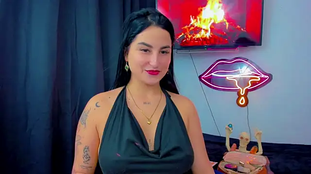 sunshine uwu22 online show from April 2026 06:31:02 PM