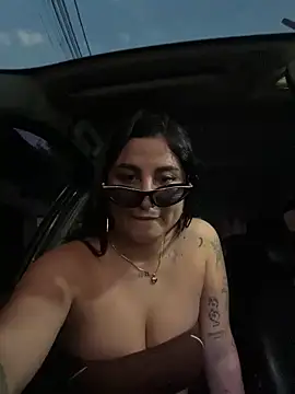 sunshine uwu22 online show from December 2025 11:05:02 PM