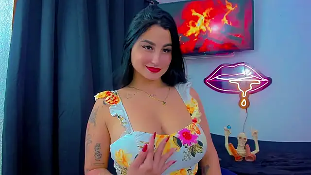 sunshine uwu22 online show from February 2026 06:15:02 PM