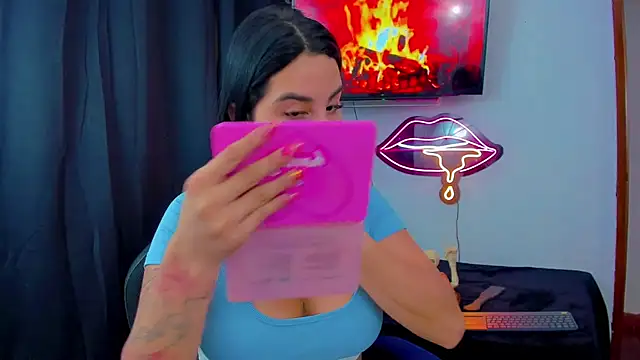 sunshine uwu22 online show from March 2026 07:18:01 PM