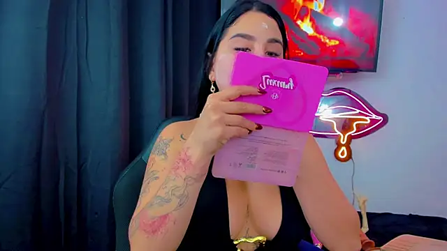 sunshine uwu22 online show from April 2026 07:17:02 PM