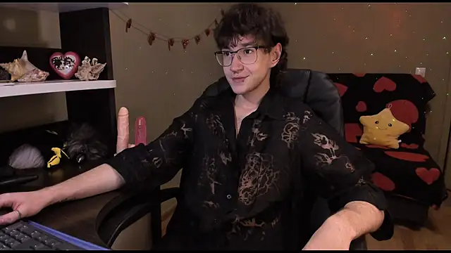 zackstivens online show from February 2025 11:20:01 PM