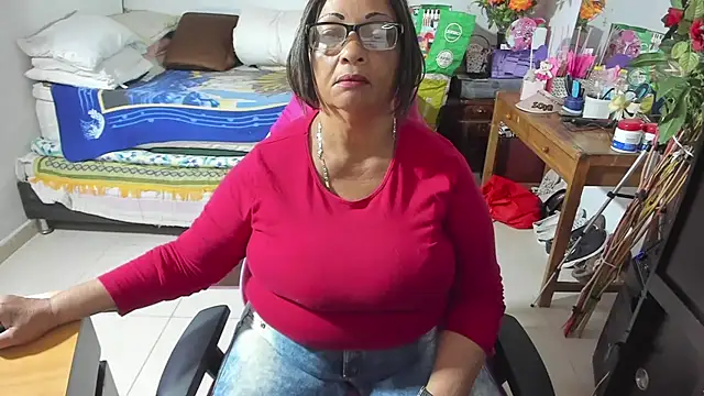 Mrs mommy  online show from September 2025 04:57:02 PM