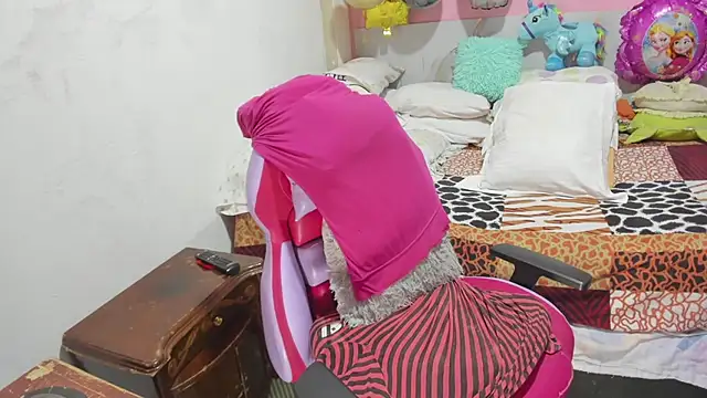 Snapshot of Mrs_mommy_ chatting on February 2026 10:49:02 PM Mrs mommy online show from February 2026 10:49:02 PM