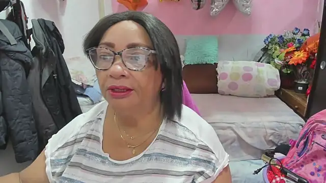 Mrs mommy  online show from May 2026 03:56:02 PM