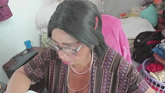 Mrs mommy  online show from April 2026 04:45:01 PM