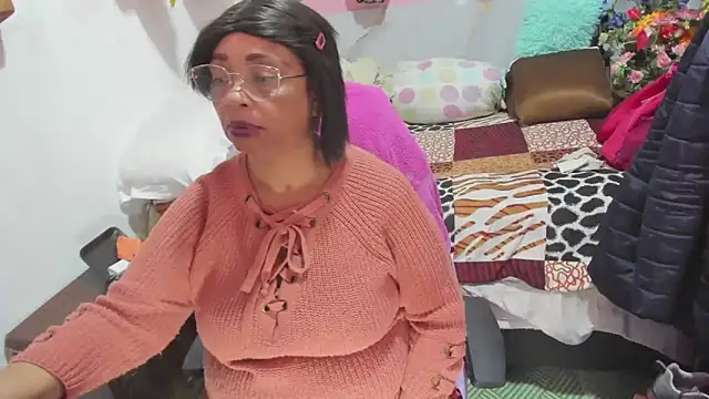 Mrs mommy  online show from March 2026 09:22:01 PM