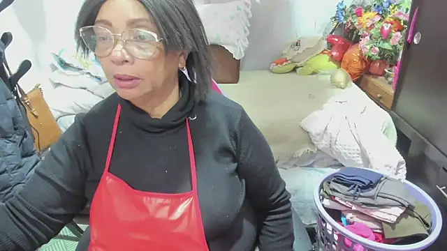 Mrs mommy  online show from May 2026 07:28:02 PM