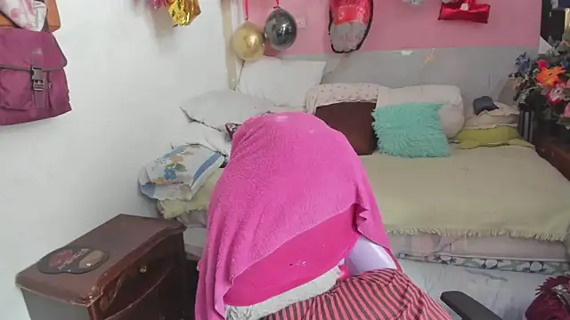 Mrs mommy  online show from March 2026 09:26:02 PM