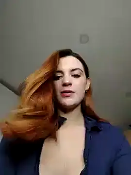 Snapshot of Bellacrox chatting on January 2025 12:43:02 AM Bellacrox online show from January 2025 12:43:02 AM