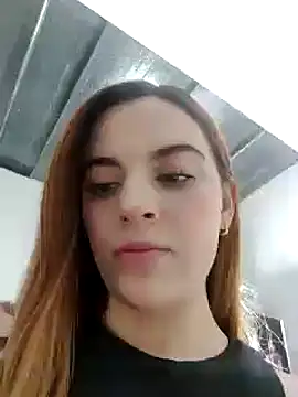 Snapshot of Bellacrox chatting on January 2025 02:25:02 AM Bellacrox online show from January 2025 02:25:02 AM