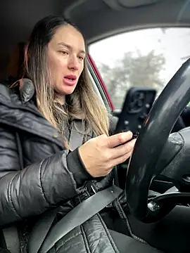 HotXMom online show from December 2025 07:08:01 AM