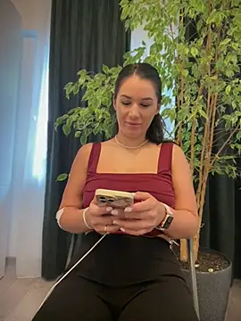 Snapshot of HotXMom chatting on July 2026 04:57:02 AM HotXMom online show from July 2026 04:57:02 AM