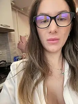 HotXMom online show from February 2026 07:15:02 AM