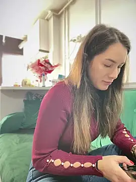 HotXMom online show from March 2026 07:37:02 AM