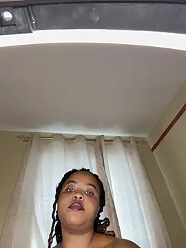 Snapshot of Linahlove chatting on July 2026 10:15:02 AM Linahlove online show from July 2026 10:15:02 AM