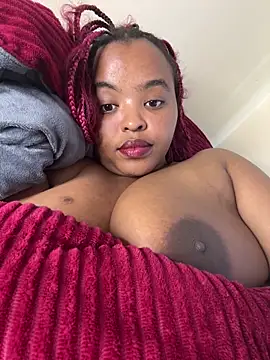Linahlove online show from May 2026 10:45:02 AM
