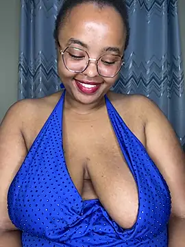 Linahlove online show from January 2026 11:00:02 PM