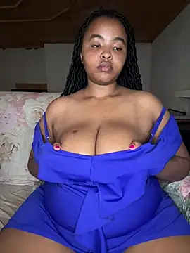 Snapshot of Linahlove chatting on January 2025 07:18:02 AM Linahlove online show from January 2025 07:18:02 AM