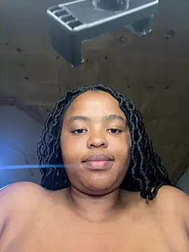 Snapshot of Linahlove chatting on January 2025 08:57:02 PM Linahlove online show from January 2025 08:57:02 PM