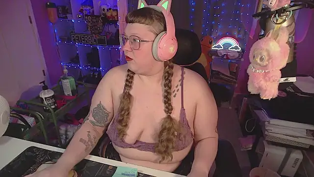 FatVeronica online show from March 2026 11:10:01 AM