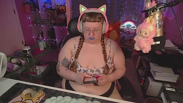 FatVeronica online show from March 2026 04:30:02 PM
