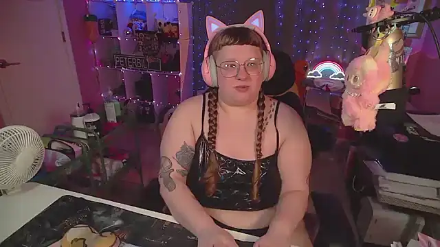 FatVeronica online show from March 2026 05:17:02 PM
