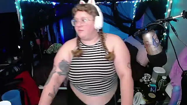 FatVeronica online show from February 2025 04:15:02 AM