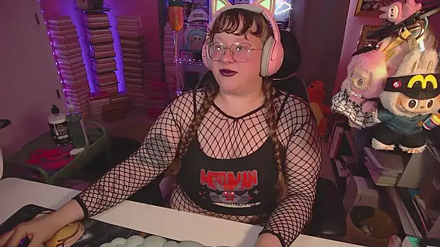 FatVeronica online show from June 2026 07:19:02 PM