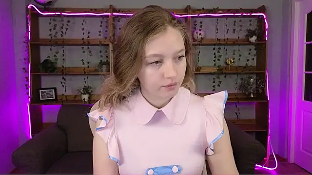 Ksuhesa online show from December 2025 01:19:01 AM