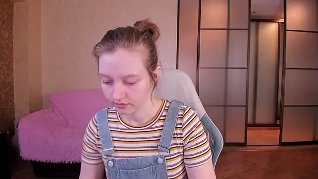 Ksuhesa online show from March 2026 01:07:01 AM