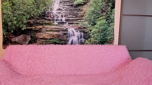 Ksuhesa online show from April 2026 08:15:02 AM