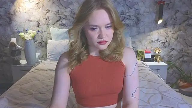 Aurora Golden1 online show from April 2026 03:21:01 AM