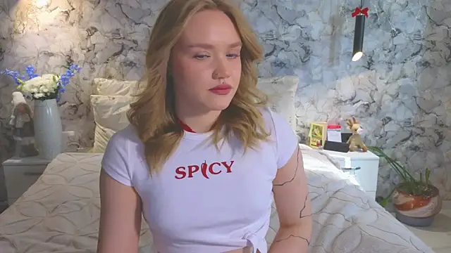 Aurora Golden1 online show from April 2026 03:19:01 AM