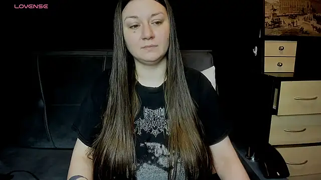 Snapshot of AlisaBacker chatting on June 2026 06:46:02 PM AlisaBacker online show from June 2026 06:46:02 PM