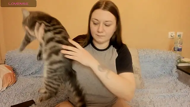 AlisaBacker online show from January 2026 06:57:01 PM