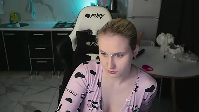 MertyXX online show from March 2026 10:16:01 PM