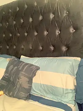 Snapshot of Ass-Queen chatting on February 2026 03:50:02 AM Ass-Queen online show from February 2026 03:50:02 AM