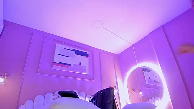 lia ass  online show from April 2026 11:05:01 AM