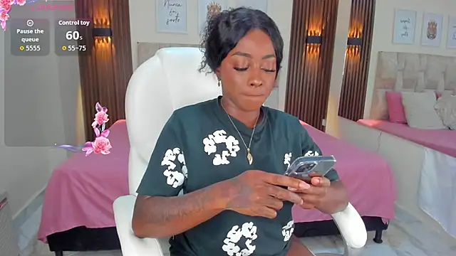 Ananya Kay01 online show from October 2025 12:53:02 AM