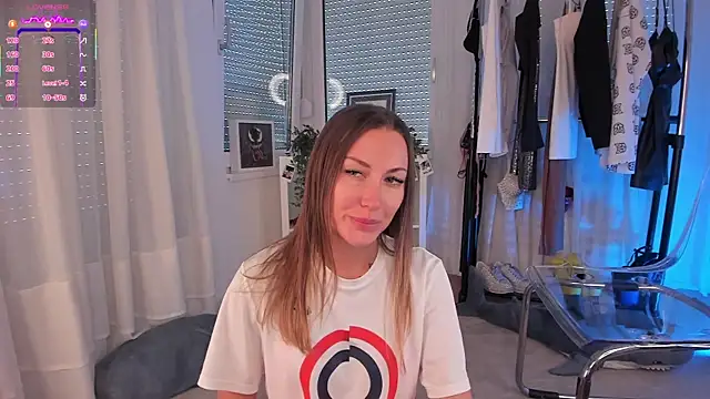 seilyfox online show from September 2025 07:37:02 AM