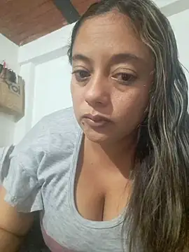  MaripossaSexy  online show from February 2026 09:36:01 PM