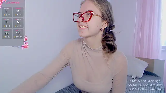 Sarah HS online show from April 2026 11:28:02 AM