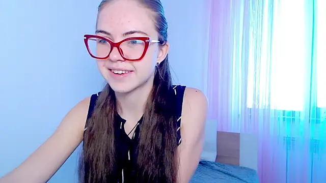 Sarah HS online show from November 2025 03:56:02 AM