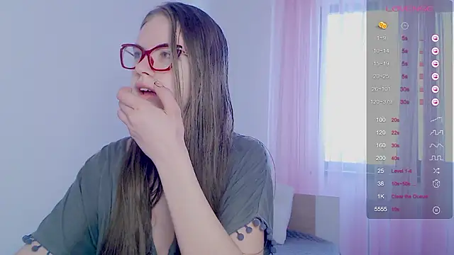 Sarah HS online show from March 2026 03:57:01 AM