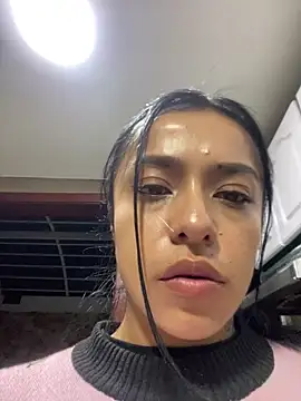 Snapshot of foxxy_nasty chatting on February 2025 11:47:02 PM foxxy nasty online show from February 2025 11:47:02 PM